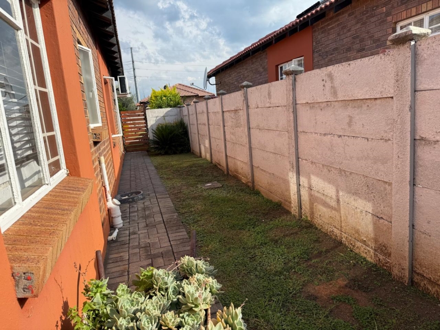 3 Bedroom Property for Sale in Waterval East North West